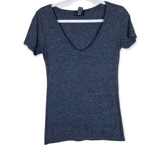 Wet Seal Size Small Gray V-Neck Short Sleeve Basic T-Shirt